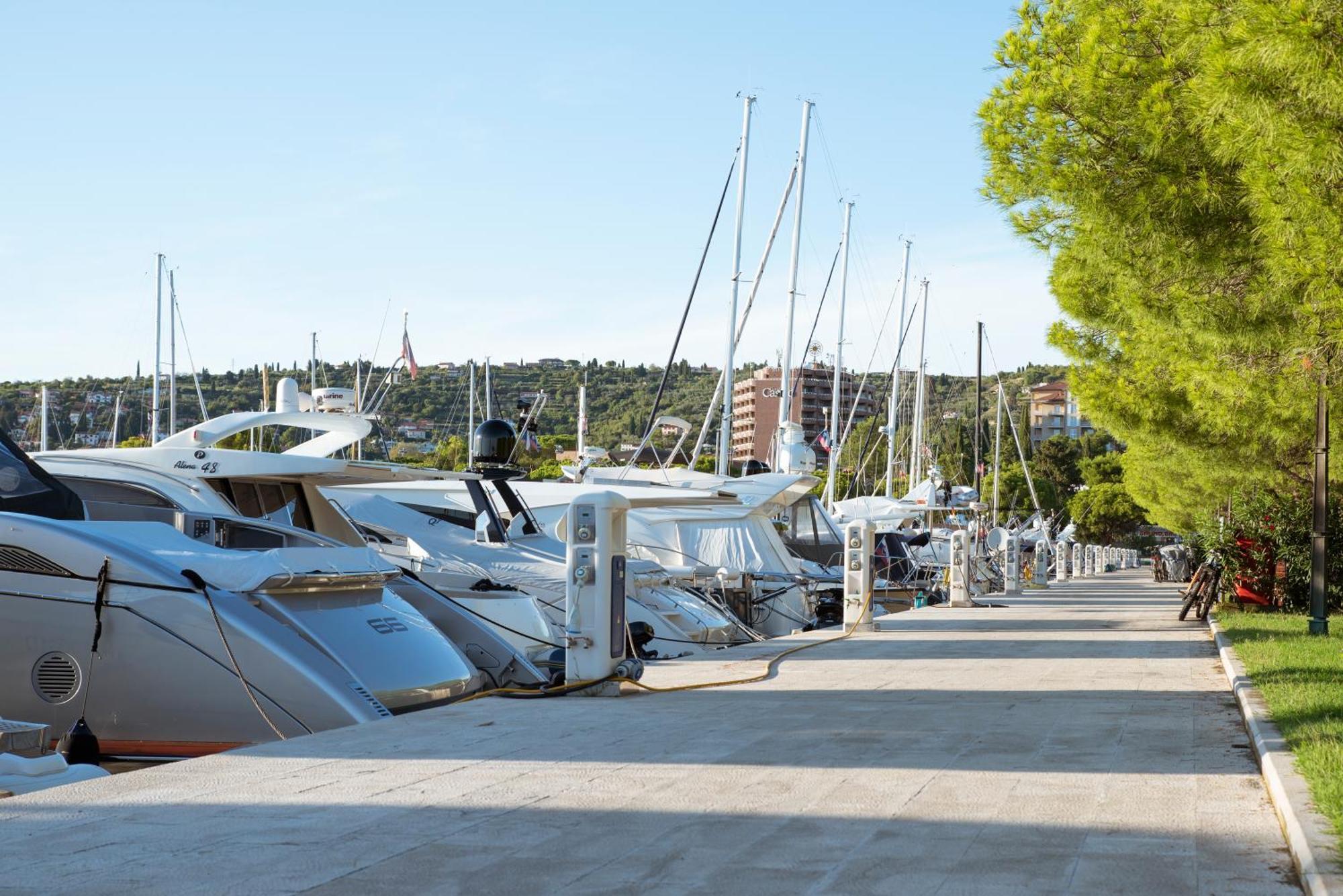 Sea Resort Marina Portoroz Bagian luar foto
